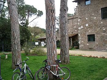 villa_capo_di_bove_giardino