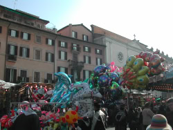 Piazza_Navona_Natale_Palloncini