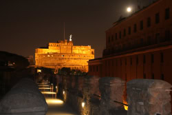 Passetto_Borgo_and_Castel_Sant_Angelo