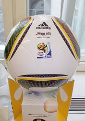 Futbol_pallone_ufficiale_mondiali_2010