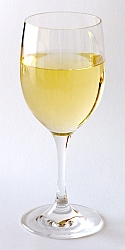vino_bicchiere_bianco