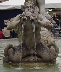 Fontana_del_Moro_tritone