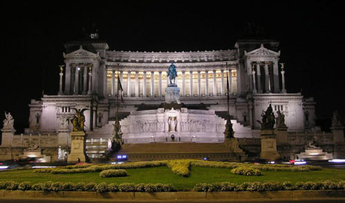 Vittoriano_di_notte