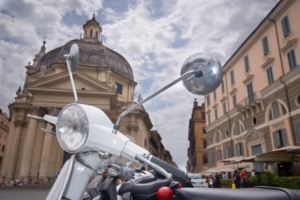 vespa_pioggia_roma