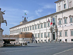 250px-RomaPalazzoQuirinale