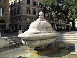 Fontana della_chiesa_nuova