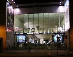 Roma-Termini--Italy--at-night