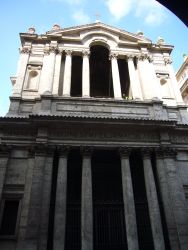 Esterno della Basilica di Santa Maria in Via Lata