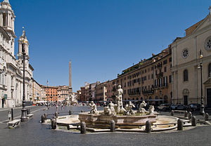300px-Piazza Navona 1
