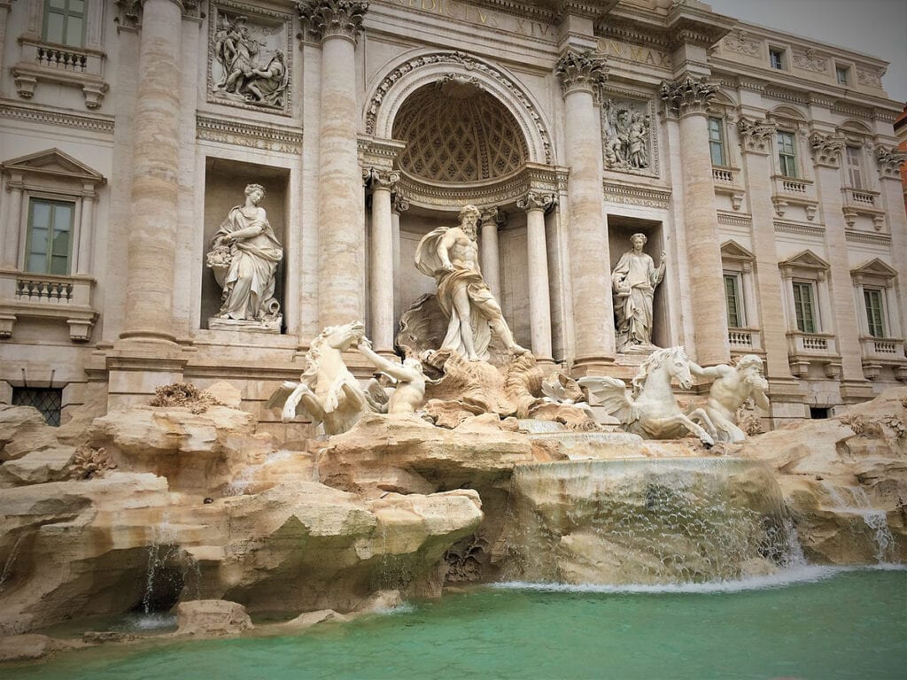 fontana di trevi