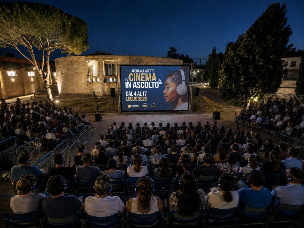 Cinescolto: torna la seconda edizione del cinema in cuffia all'Arena Pasquale Ballarin