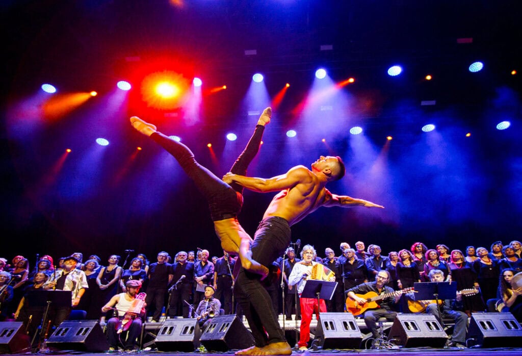 BALLO! Taranta d'Amore: l'incontro tra tradizione e danza contemporanea all'Auditorium