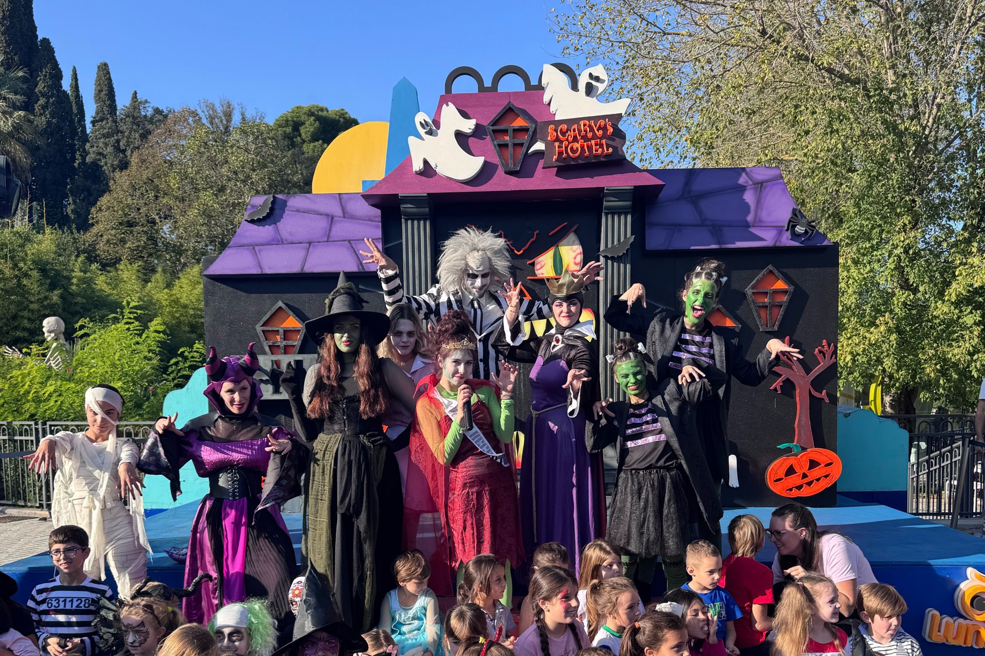 halloween al luneur park la luna monsters school e gli appuntamenti per i bambini da Ezrome.it halloween al luneur park la luna monsters school e gli appuntamenti per i bambini